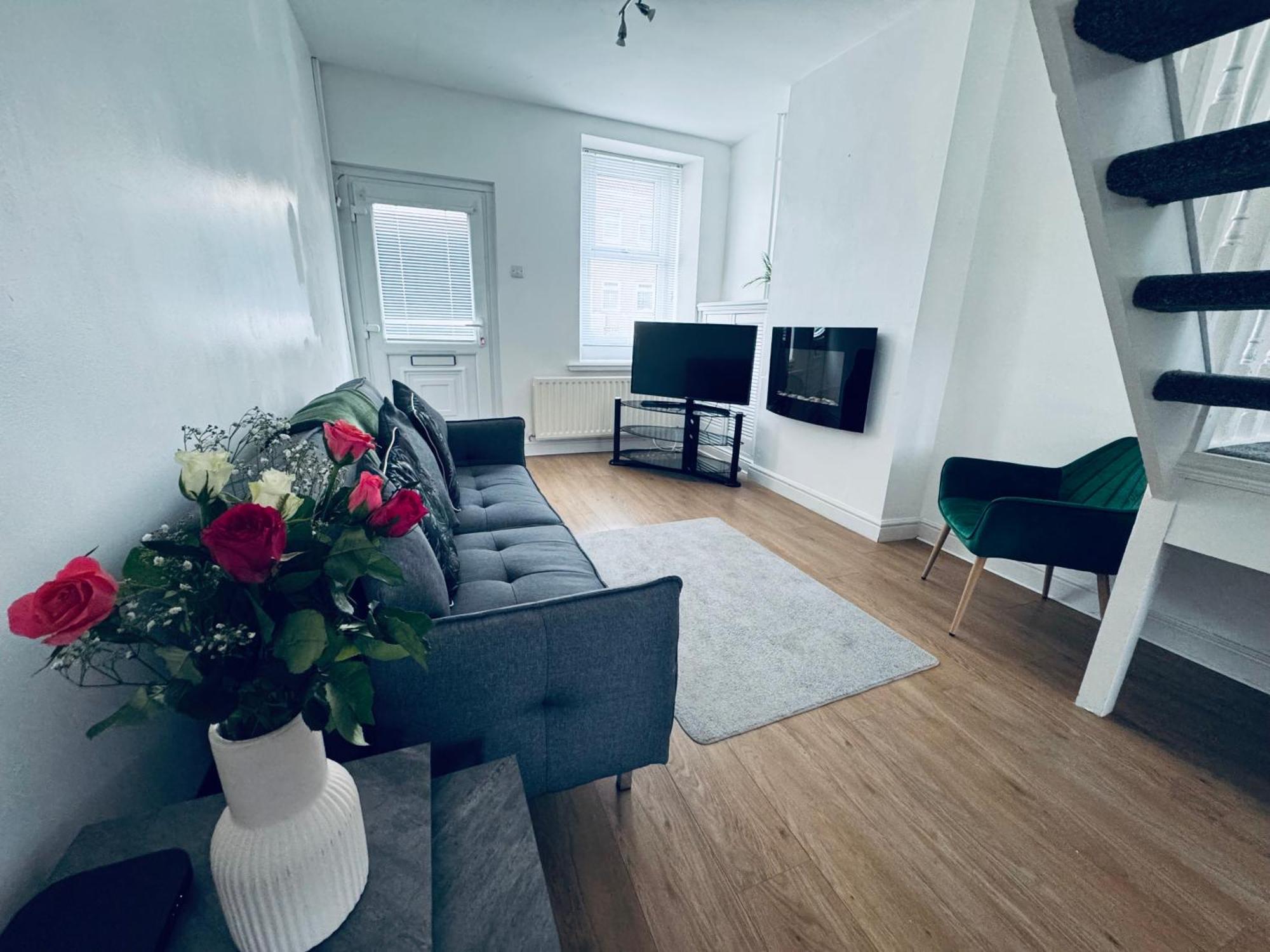 Apartment Holly House- 2 Bed