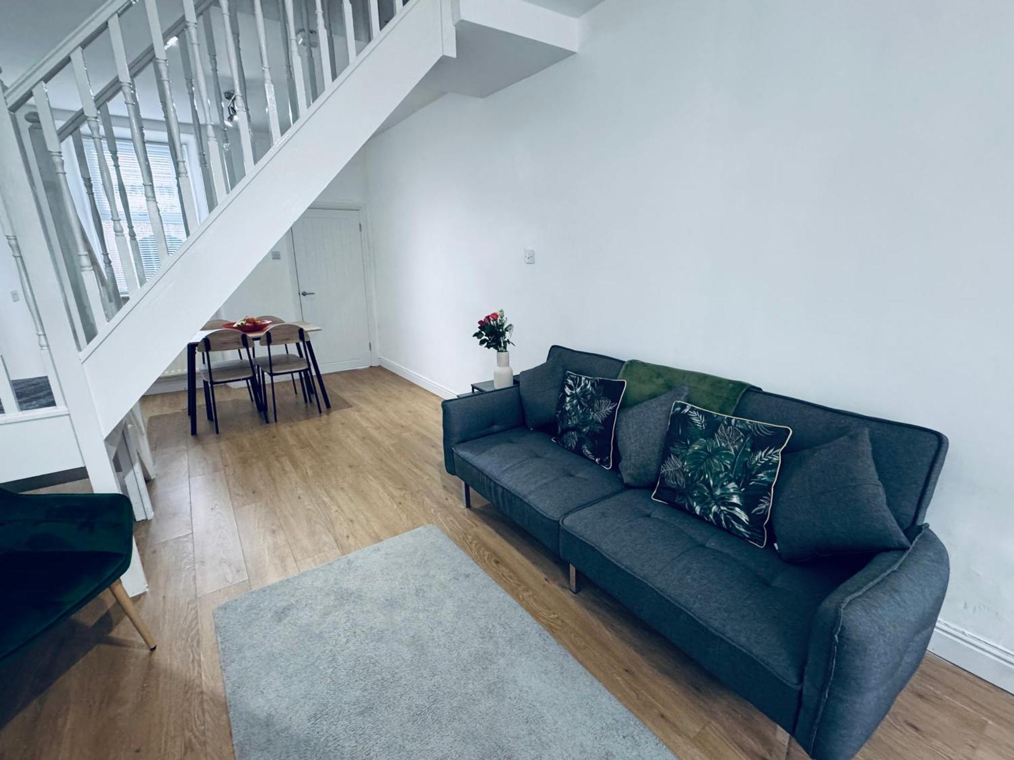 Apartment Holly House- 2 Bed *